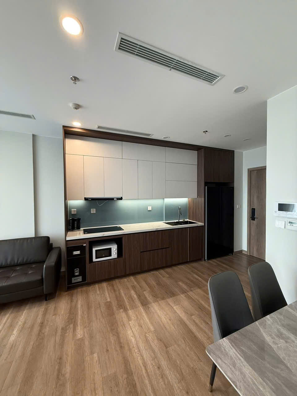 2 bedrooms apartment for rent in R1 Onsen 2