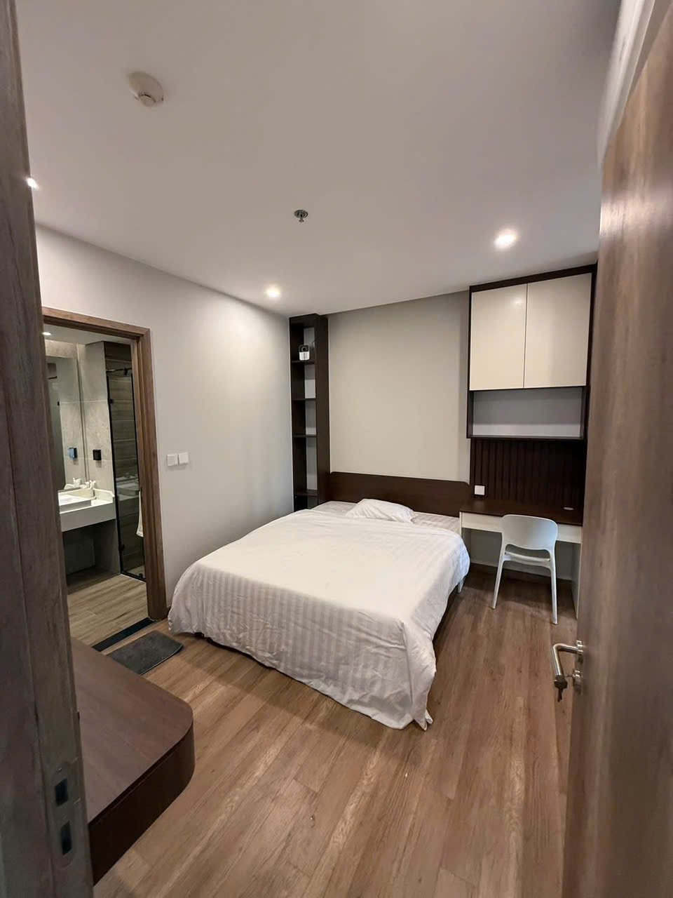 2 bedrooms apartment for rent in R1 Onsen 5
