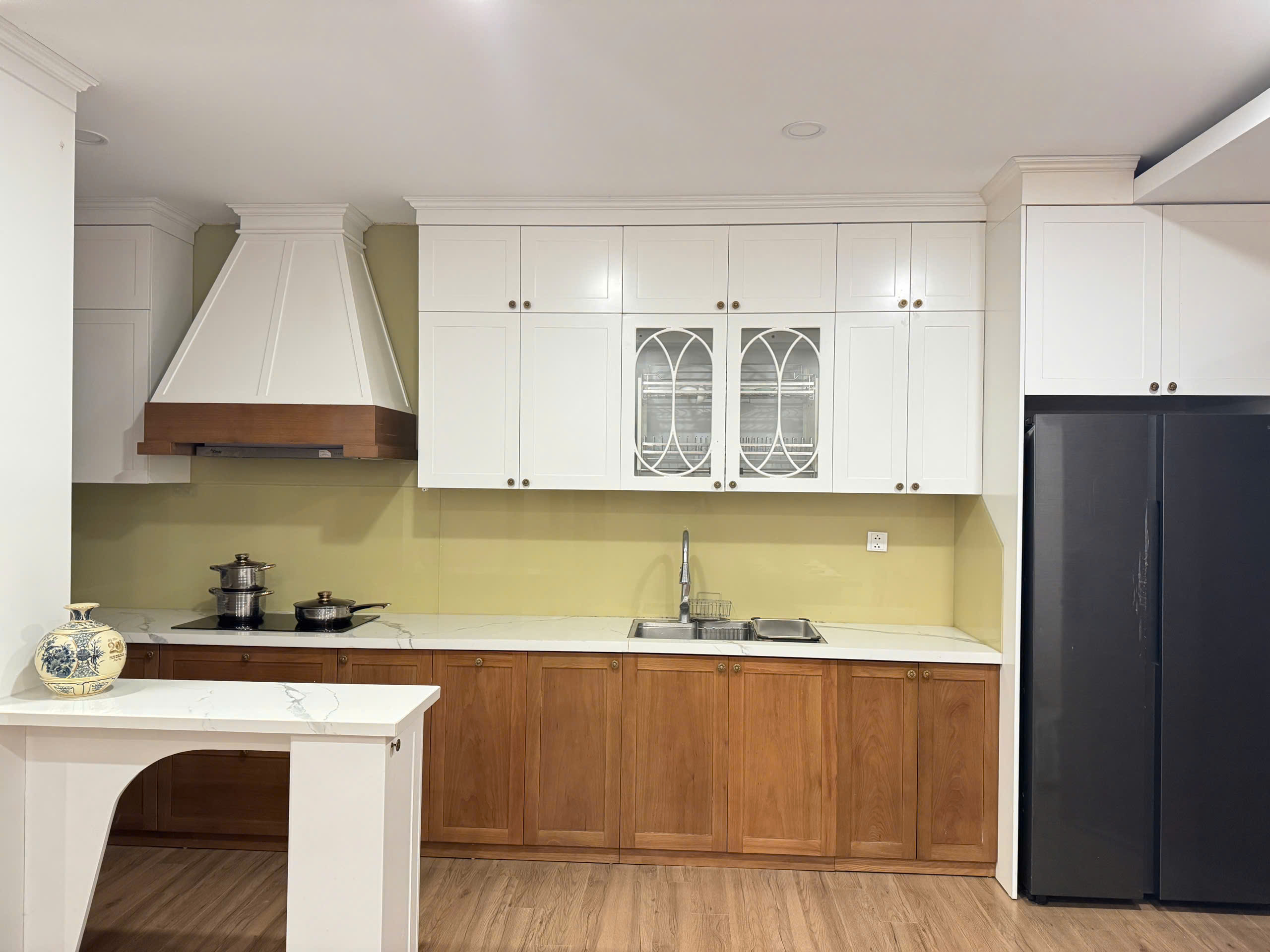 3 bedrooms apartment for rent in S2 Sky Oasis ecopark 3