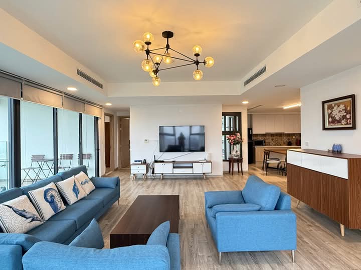 3 bedrooms apartment in Lake 2 with 158sqm 2