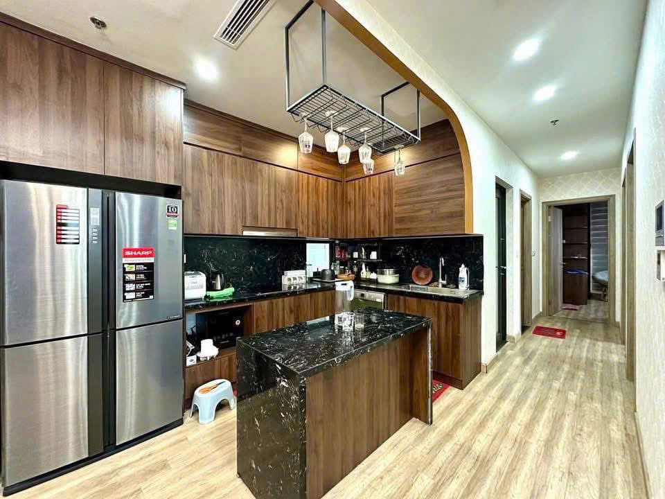 3 bedrooms apartment in Sol1 building Ecopark for rent 3