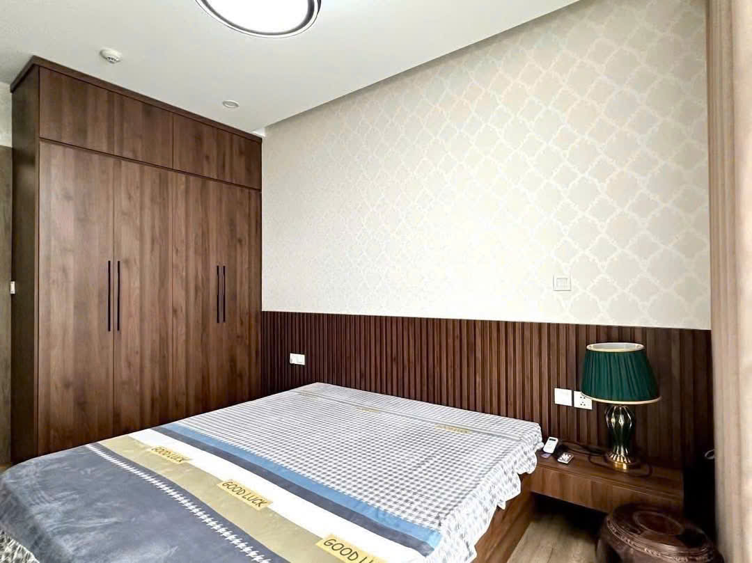3 bedrooms apartment in Sol1 building Ecopark for rent 5