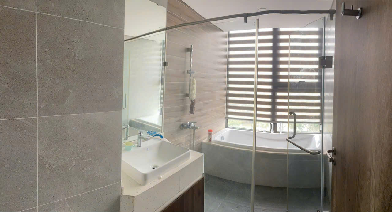 3 bedrooms apartment in Sol1 building Ecopark for rent 6