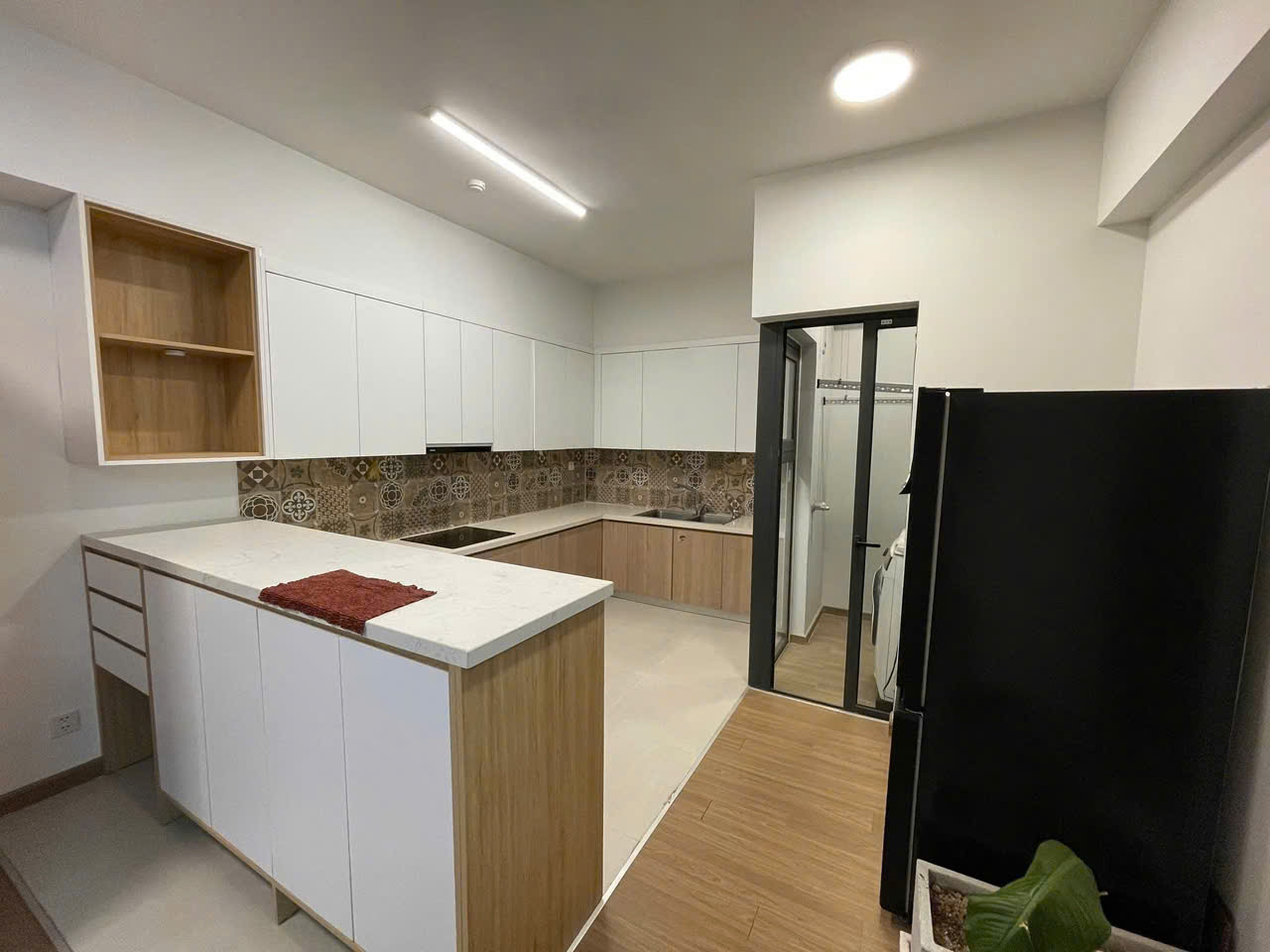 3 bedrooms fully furniture apartment in park 1 building Aquabay area 4