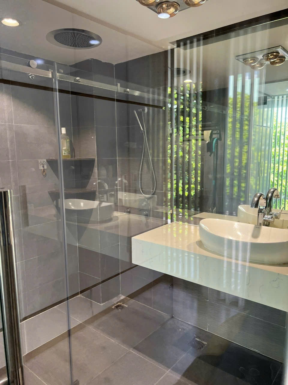 3 bedrooms modern villa in Mimosa with nice furniture 16