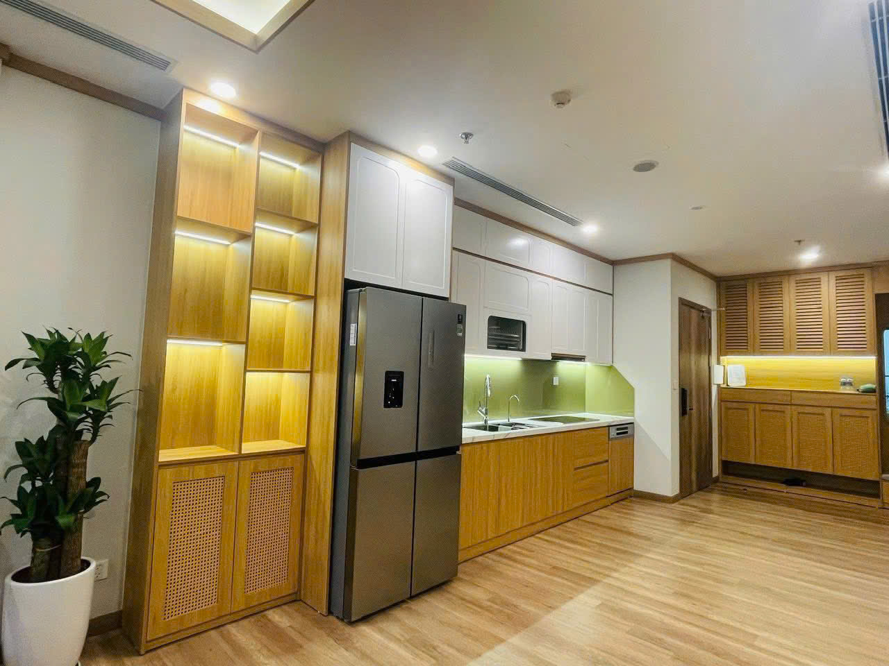 Charming 3 bedrooms apartment for rent R2 Onsen landmark 4