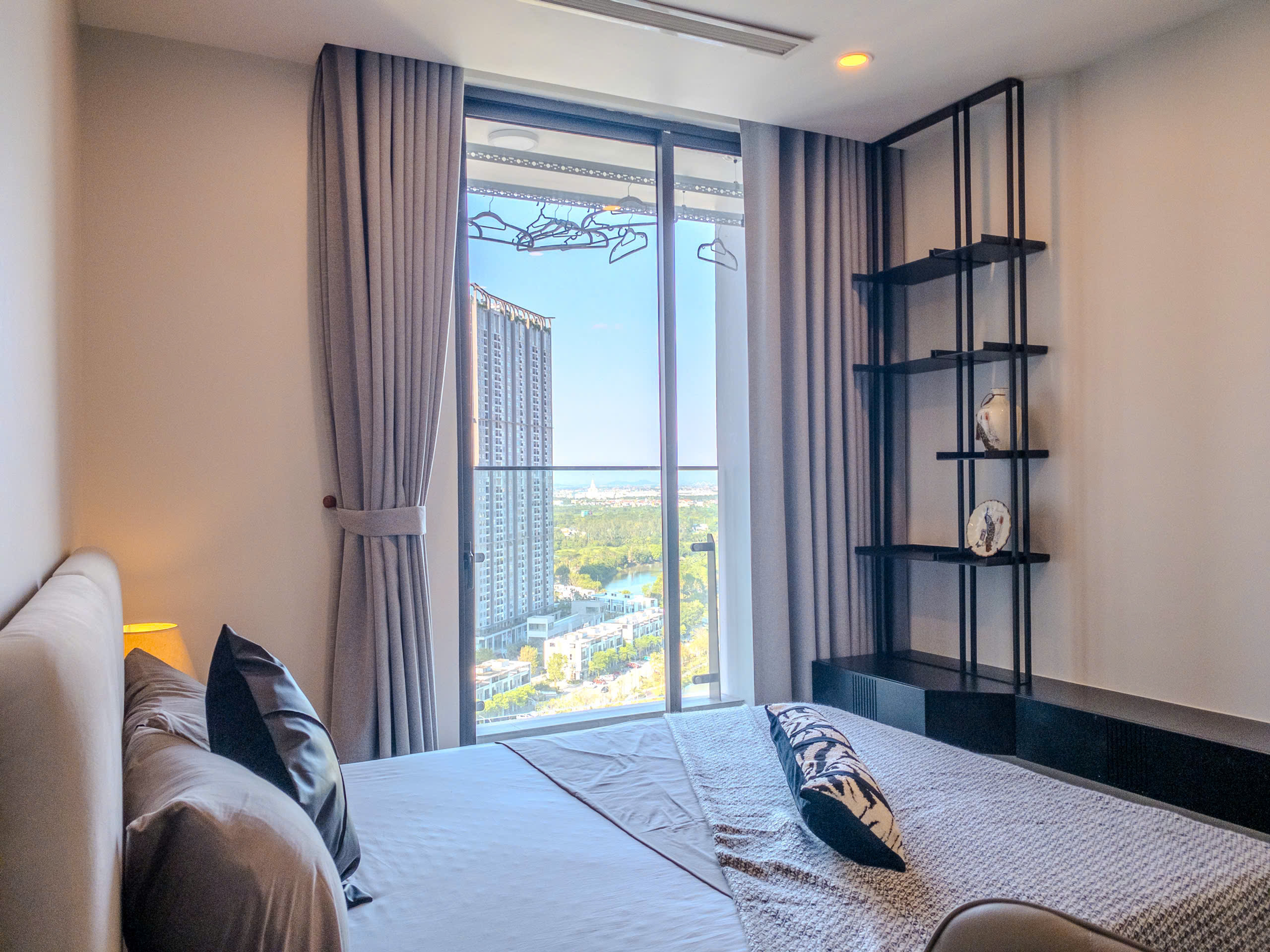 Duplex 3 bedrooms apartment in Solforest modern furnished 8