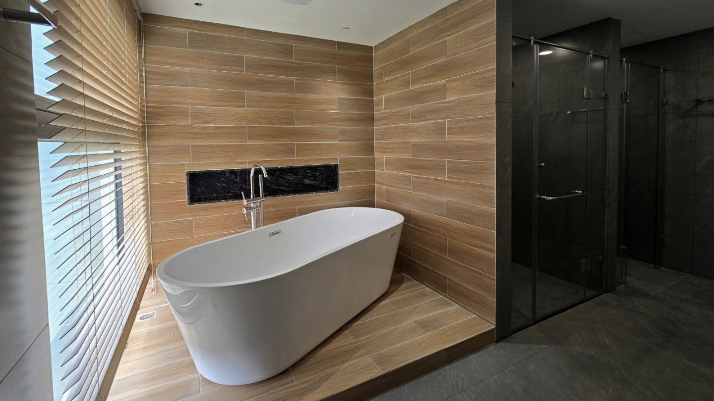 Elegant apartment for rent in Aquabay Grand Park 220sqm 13
