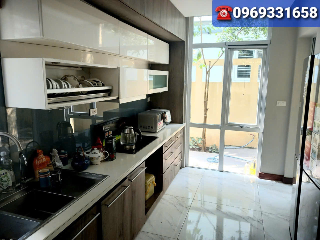 Fully furnished villa for rent in Vuon Tung 3 bedrooms 3