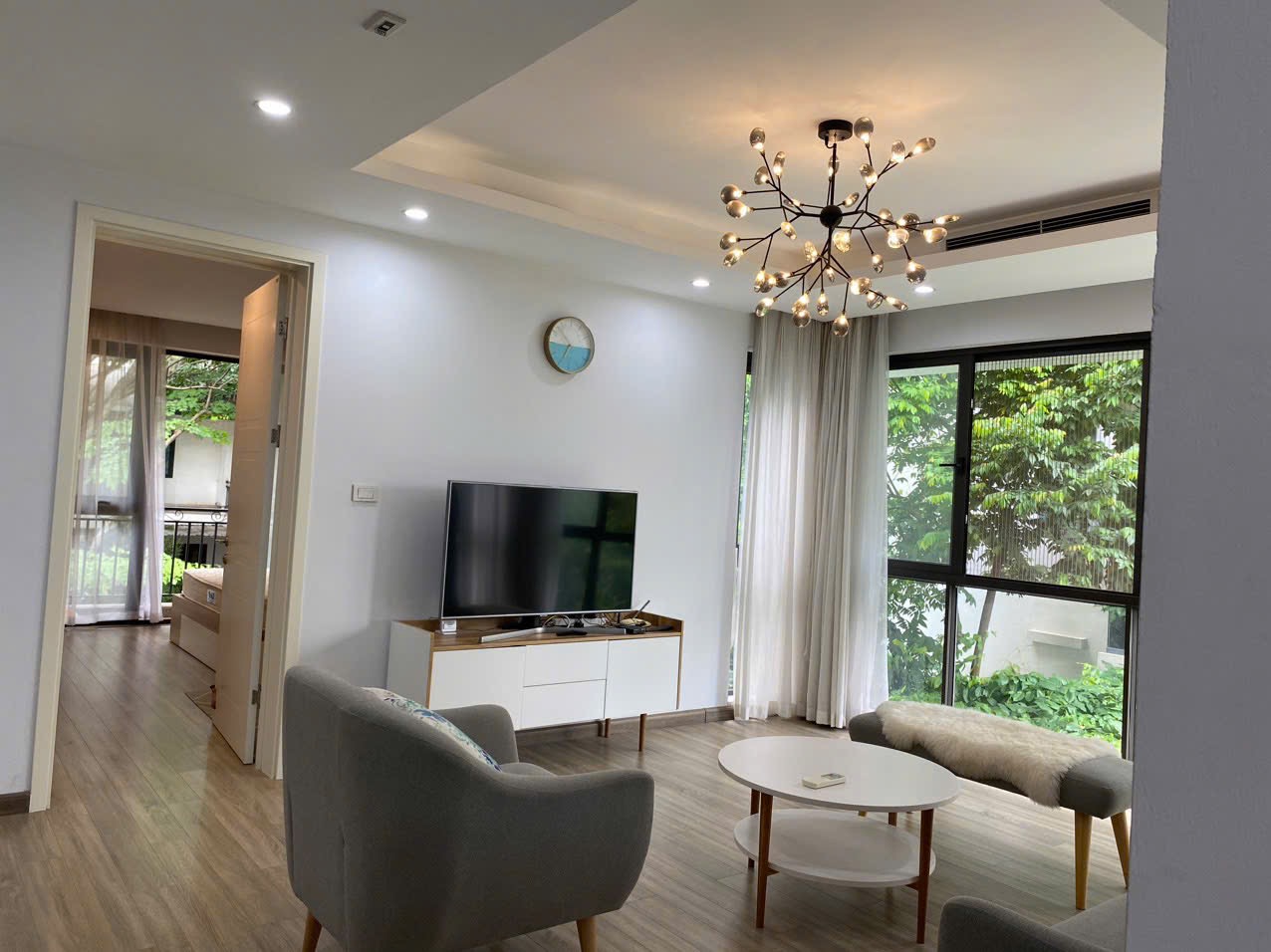Furnished 4 bedrooms house in Mimosa near club house 4