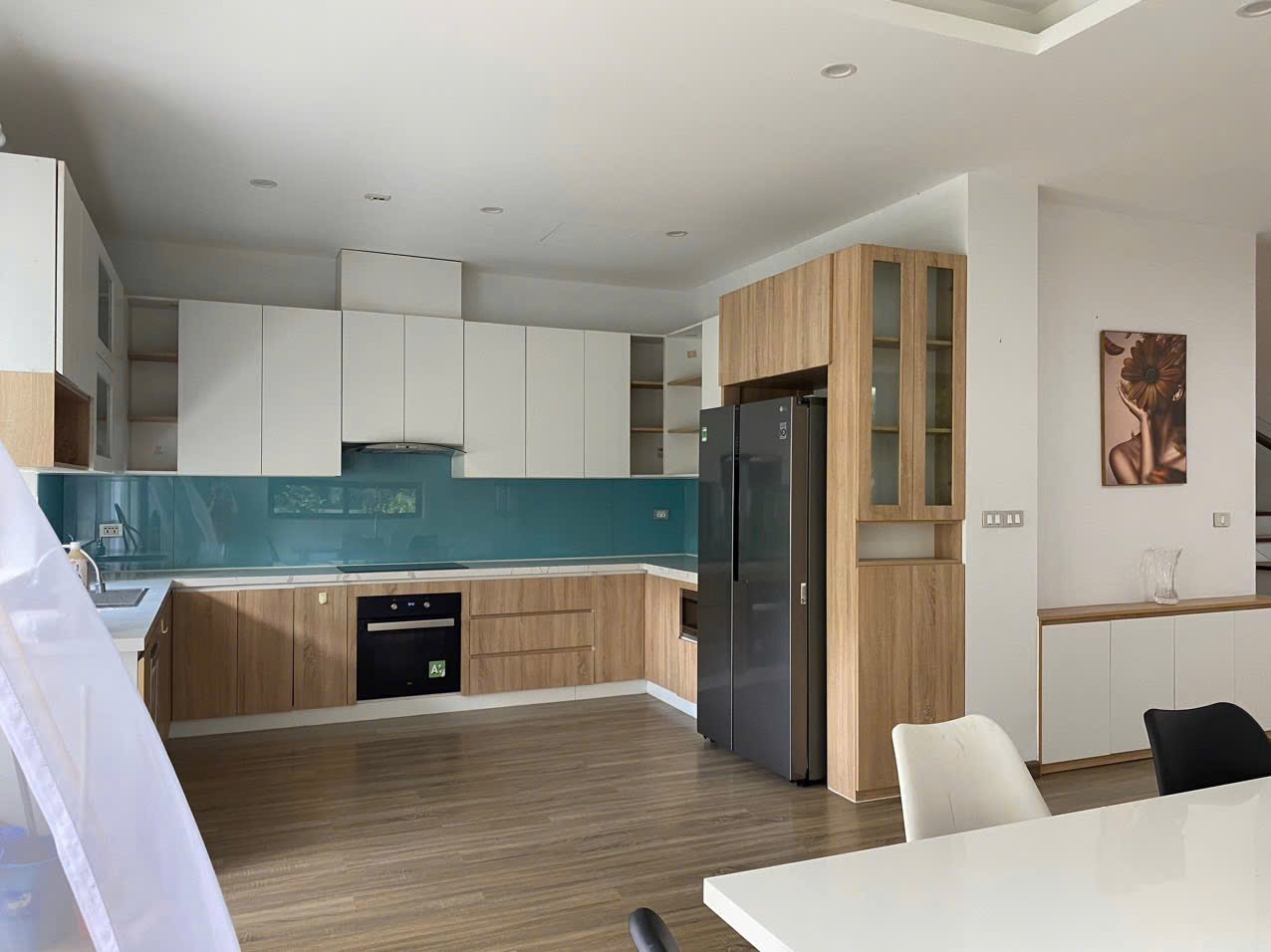 Furnished 4 bedrooms house in Mimosa near club house 3