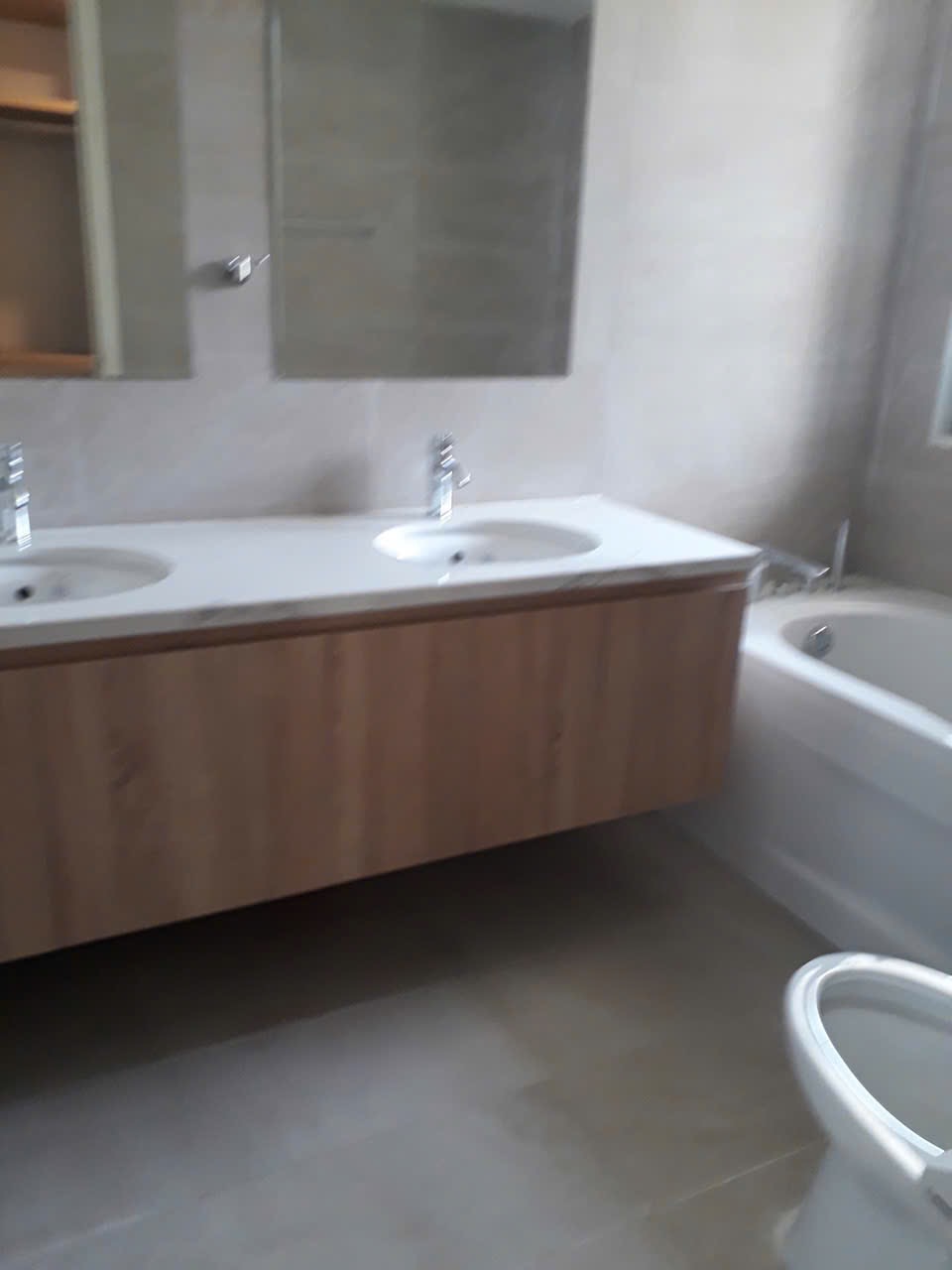 Furnished 4 bedrooms house in Mimosa near club house 6