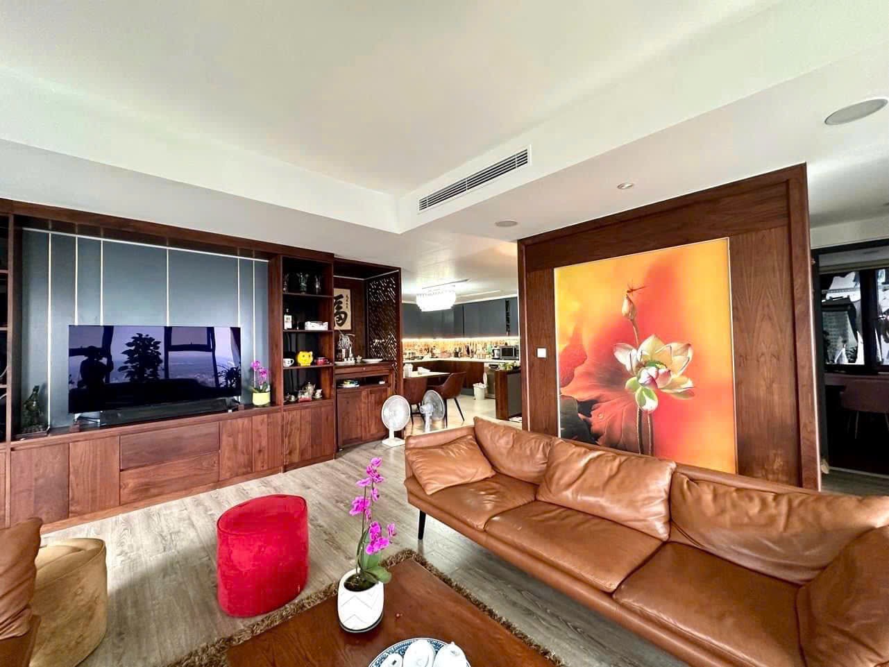 Large apartment 3 bedrooms 3 bathrooms in Lake 2 for rent 3