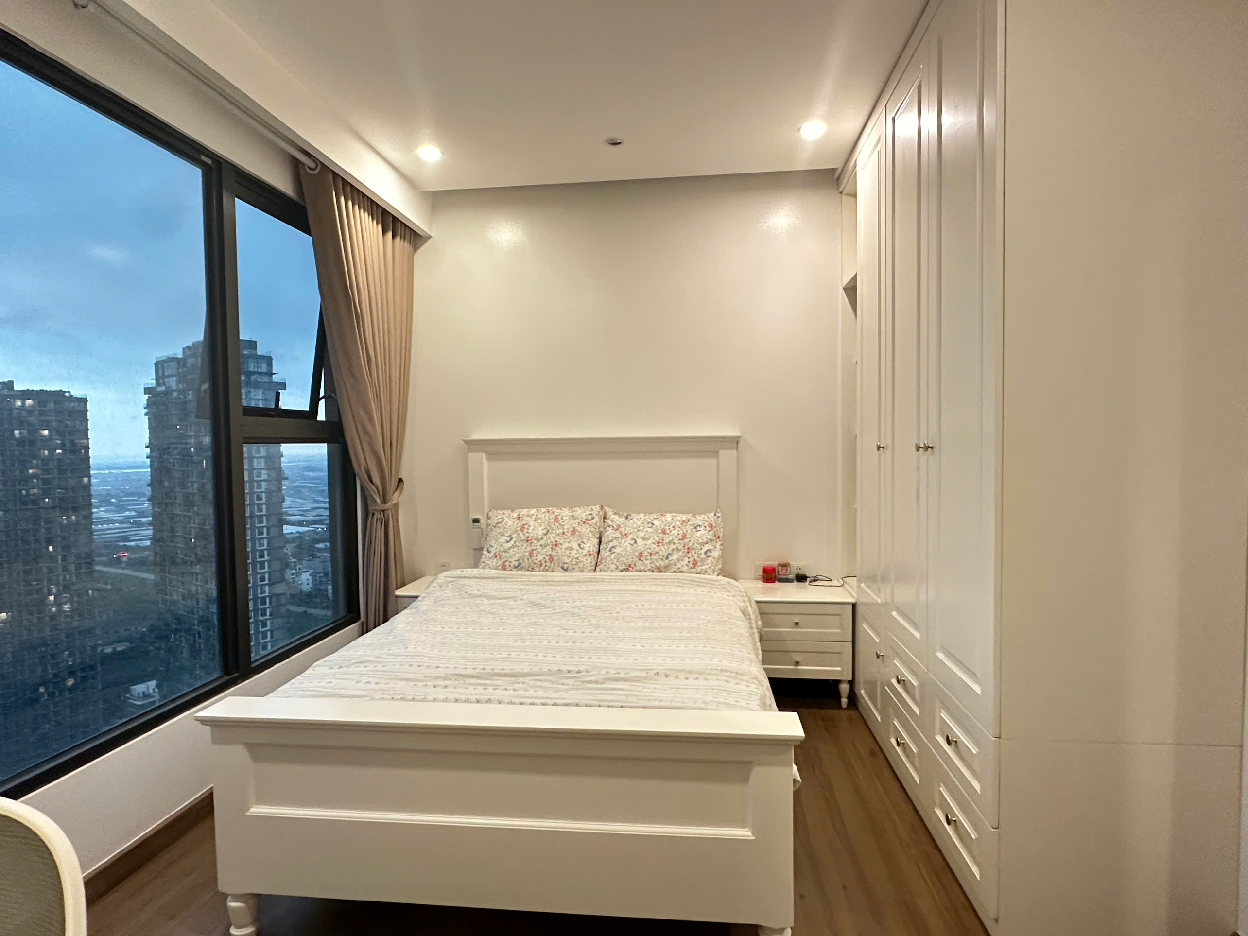 Modern 3 bedrooms apartment in S2 Tower Sky oasis Ecopark 14