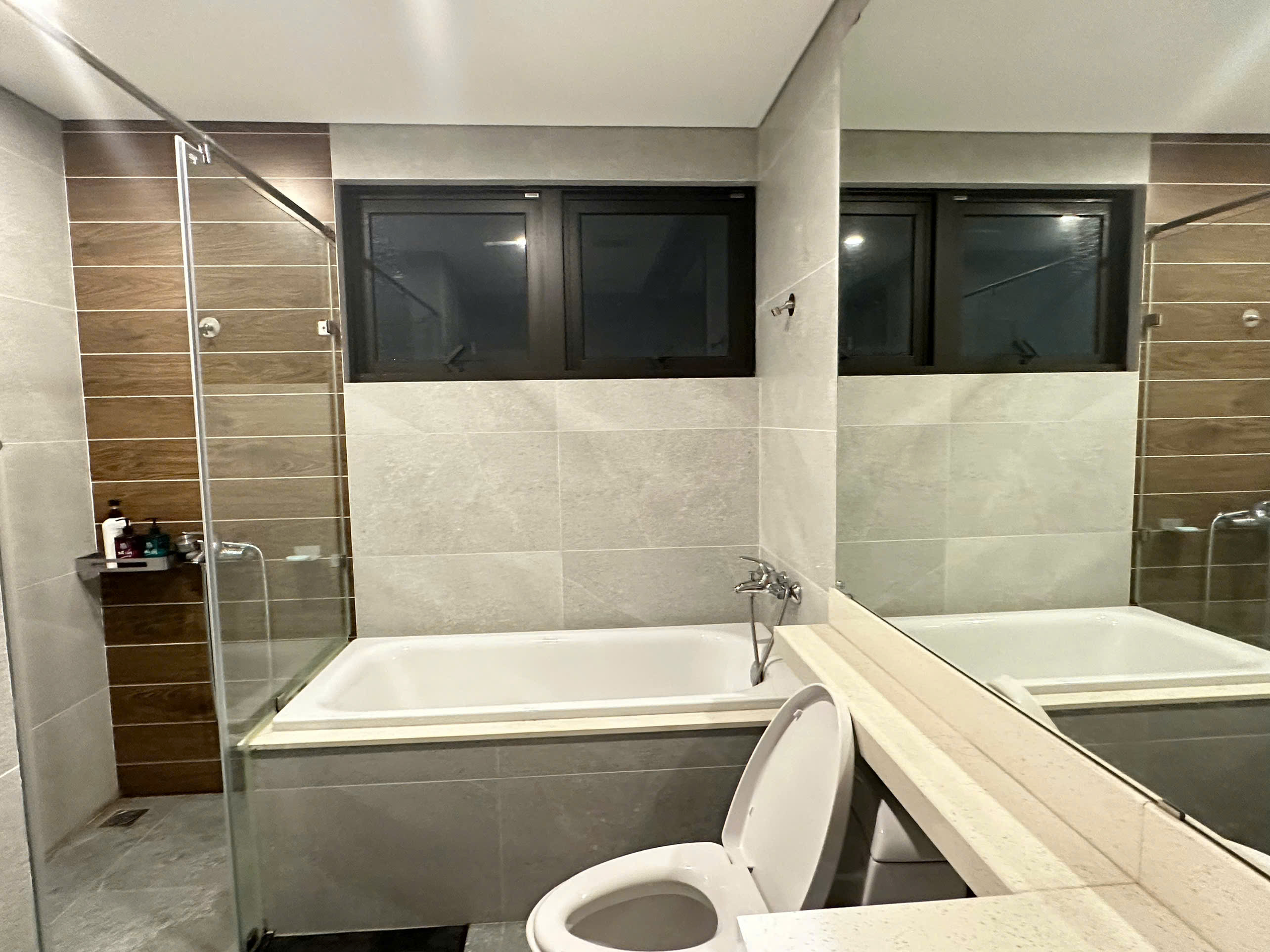 Modern 3 bedrooms apartment in S2 Tower Sky oasis Ecopark 8