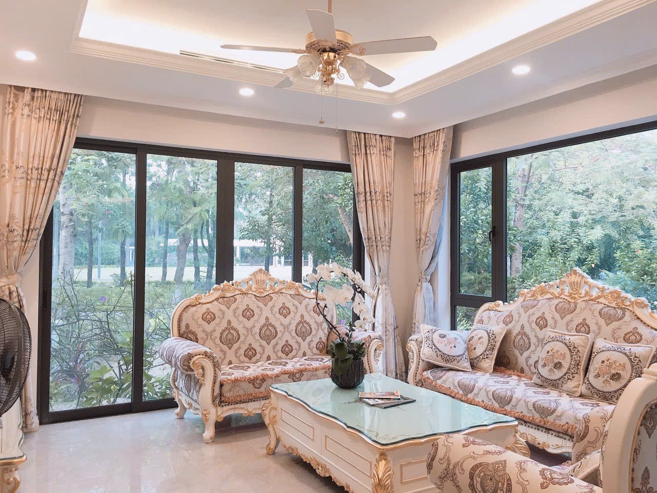 Parkriver furnished villa for rent 4 bedrooms fully furniture 2