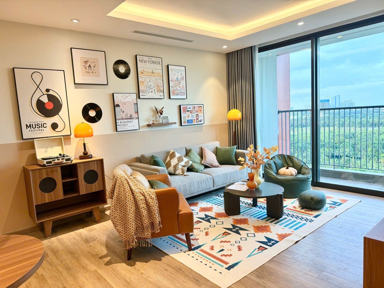 119sqm 3 bedrooms apartment in Landmark with saunna