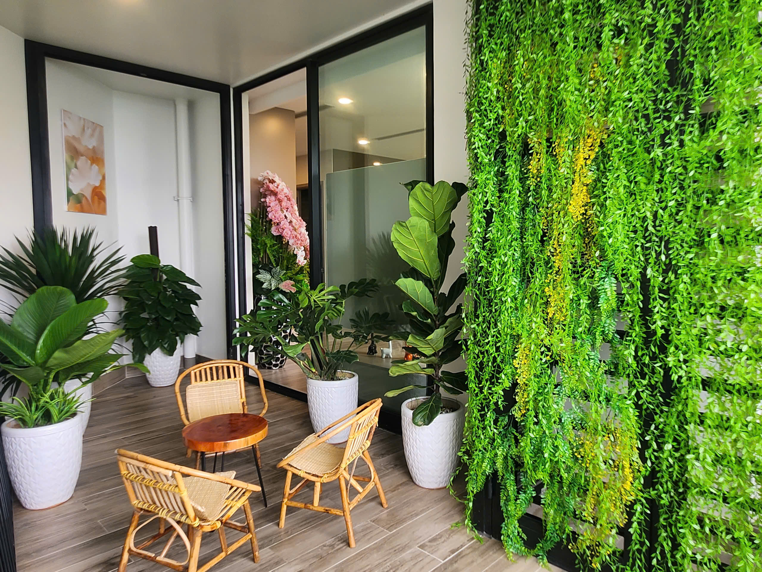 2 bedrooms nice apartment for rent in Sky forest with garden