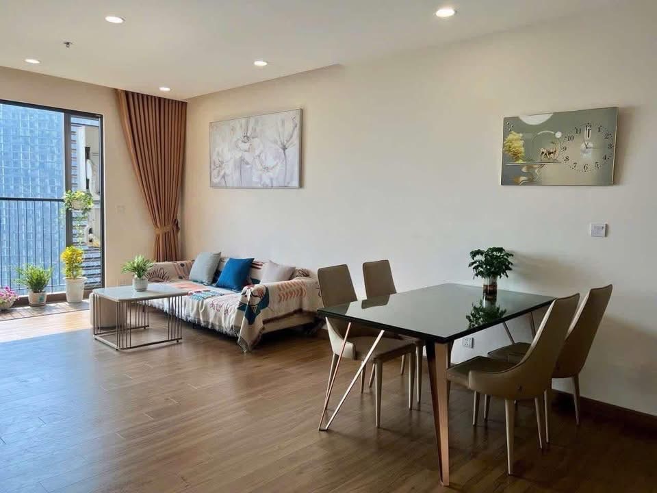 3 bedrooms apartment in sky oasis for rent