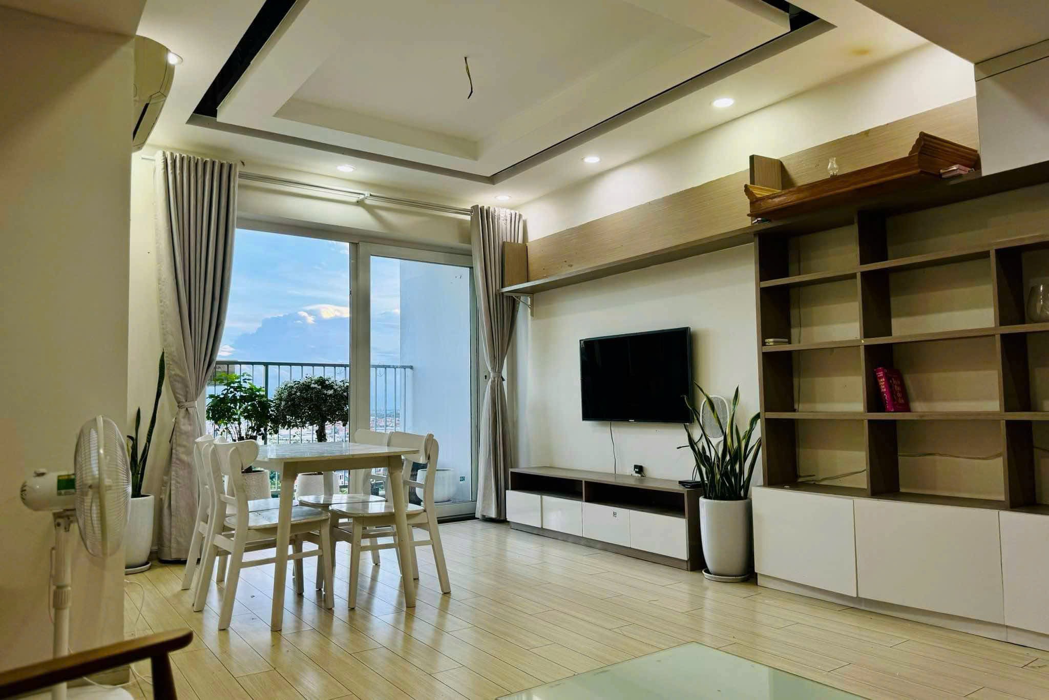 3 bedrooms full furnished apartment in Rung Co Ecopark
