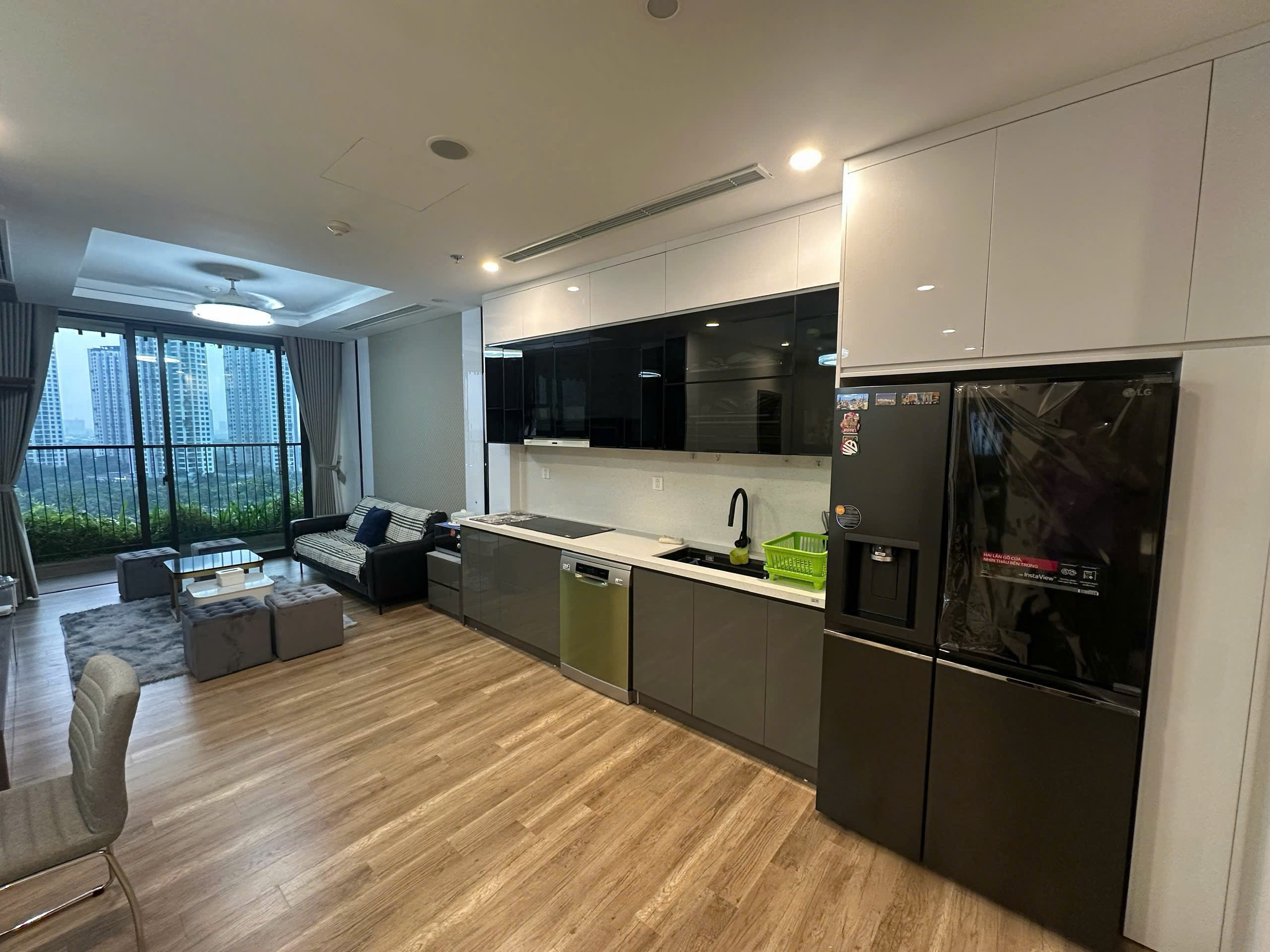 Furnished 3 bedrooms apartment in Onsen Ecopark