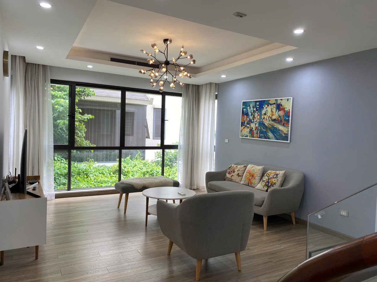 Furnished 4 bedrooms house in Mimosa near club house