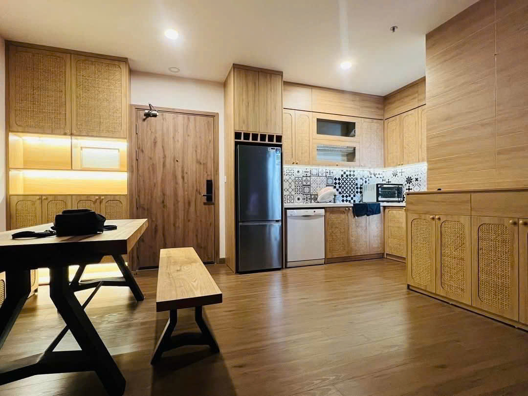 High floor sky oasis S1 apartment with 2 bedrooms
