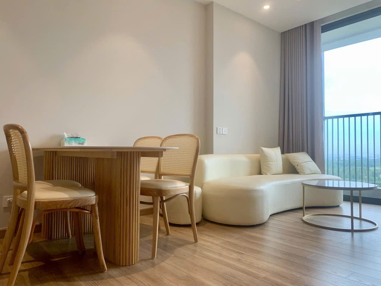 Park view 3 bedrooms apartment for rent in Landmark Onsen