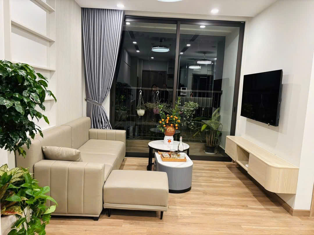 Quality 2 bedroom apartment for rent in R3 Swan Lake Onsen