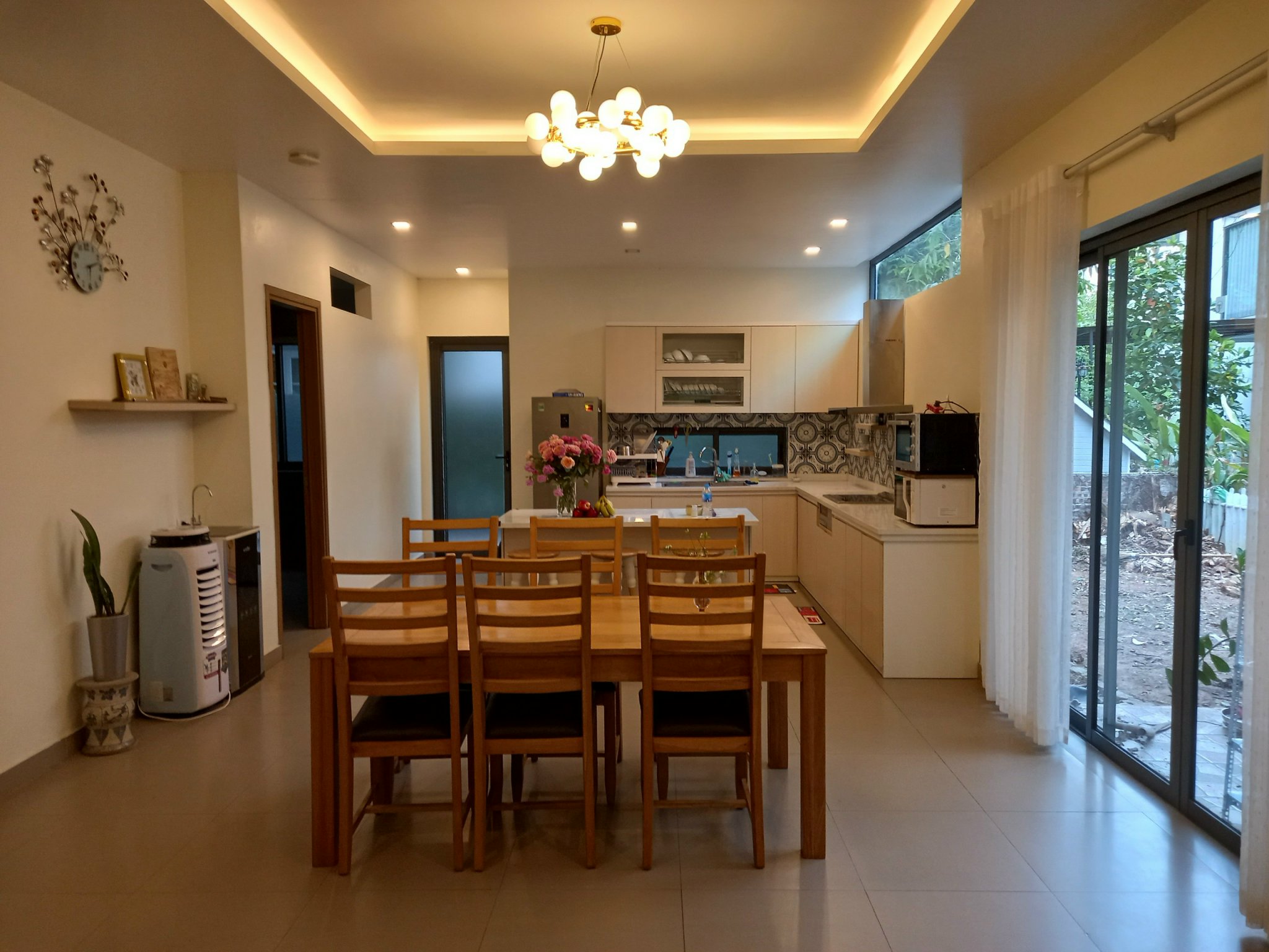 Villa in ecopark with 4 bedrooms , basic furniture